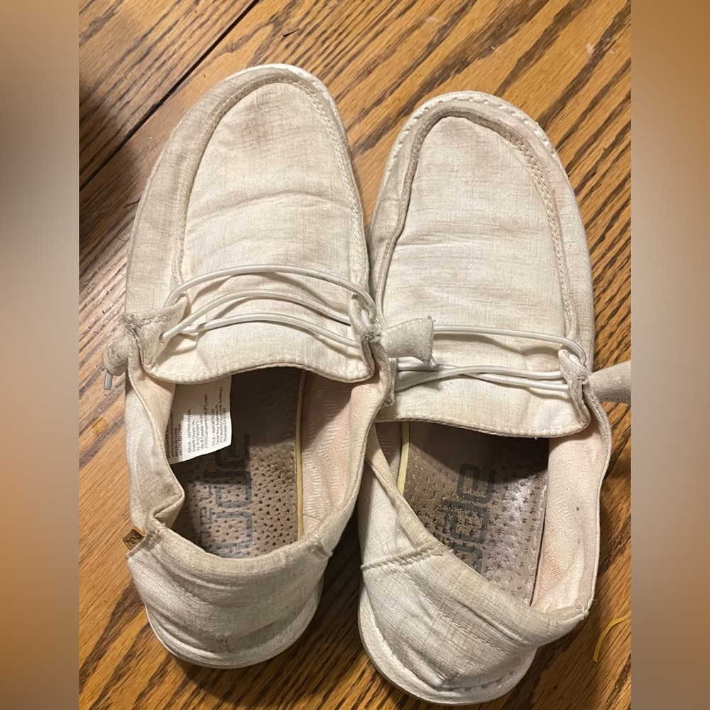 Hey Dude Wendy Size 8 Chambray White